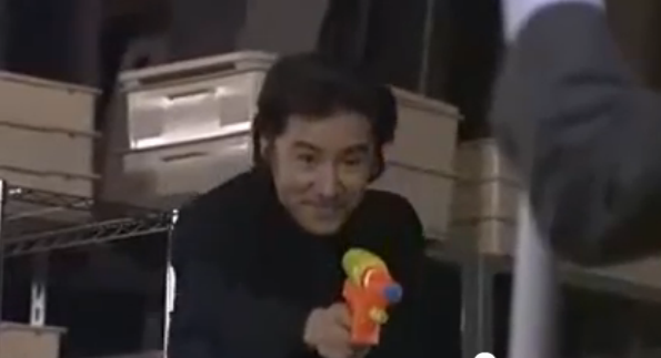 古畑・角砂糖と水鉄砲.png